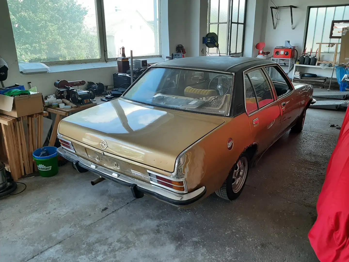 Opel Commodore 2,5 S - 2