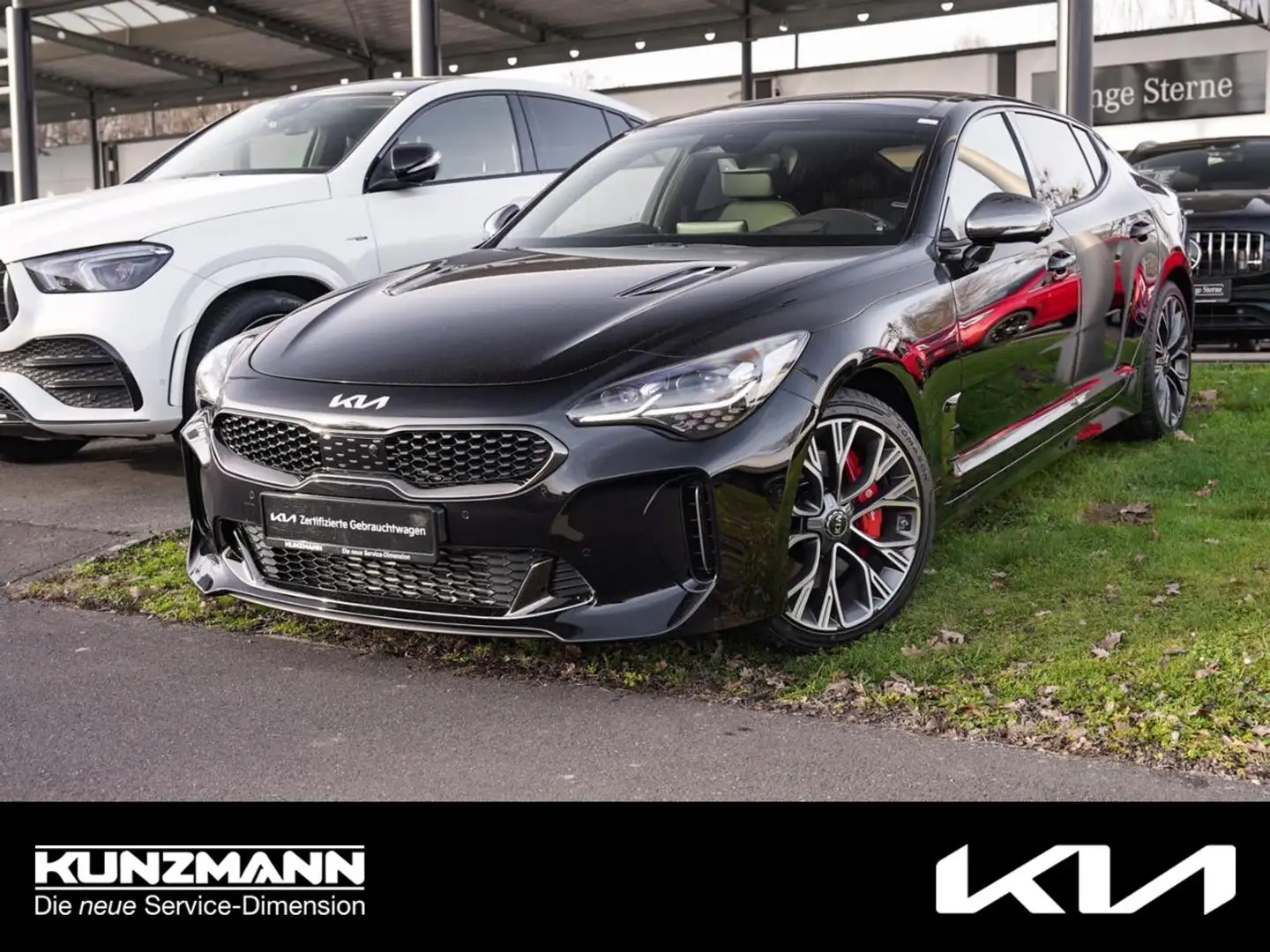 Kia Stinger 3.3 V6 T-GDI  4WD GT Schiebedach 360° Schwarz - 1