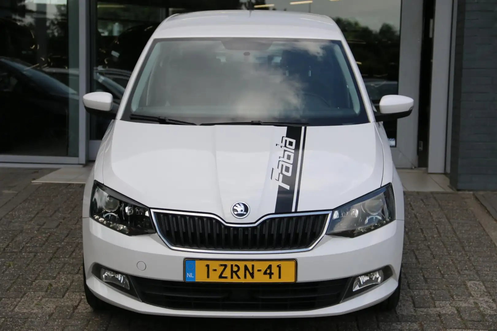 Skoda Fabia 1.4 TDI Ambition White - 2