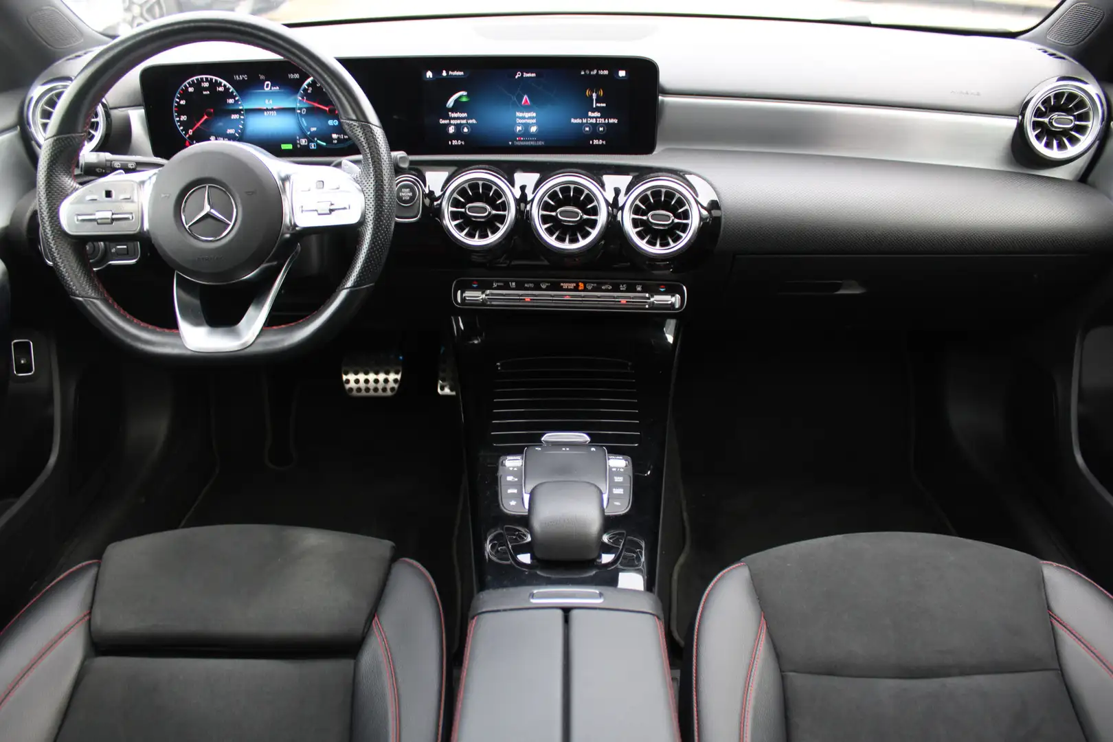 Mercedes-Benz A 250 250e AUT8 AMG Limited NIGHT PAKKET PANORAMADAK SFE Weiß - 2