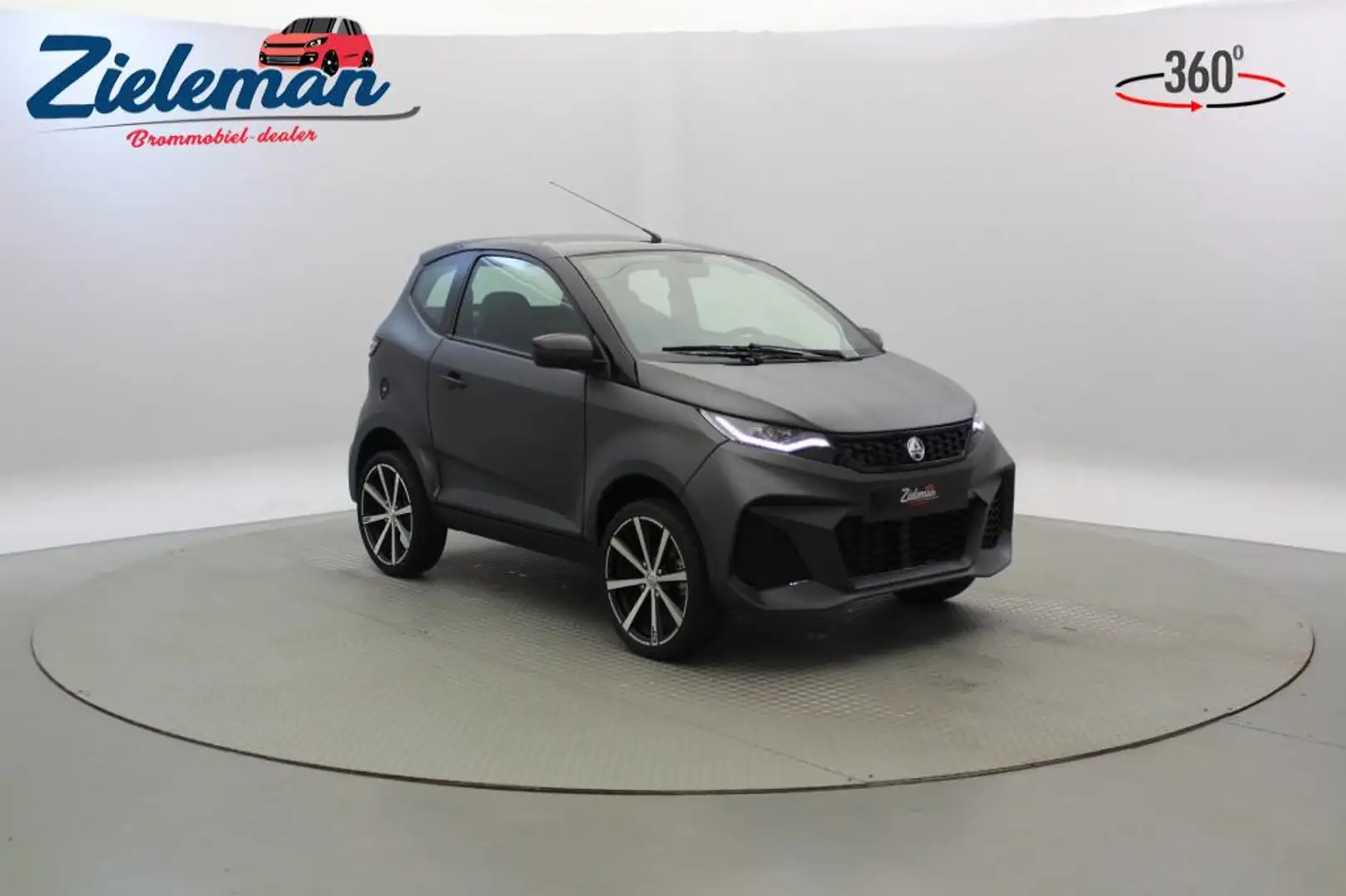 Aixam Coupe GTO Sport - Automaat, Lichtmetalen velgen, Leer Grijs - 1