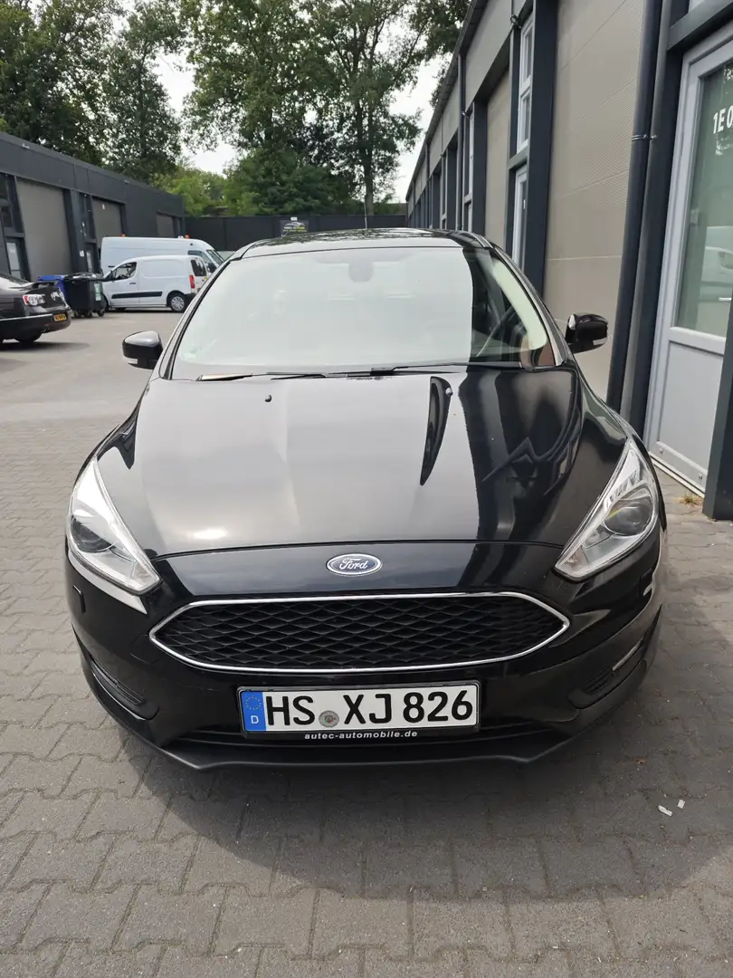 Ford Focus Turnier 2.0 TDCi DPF Start-Stopp-System Aut. Titan - 1