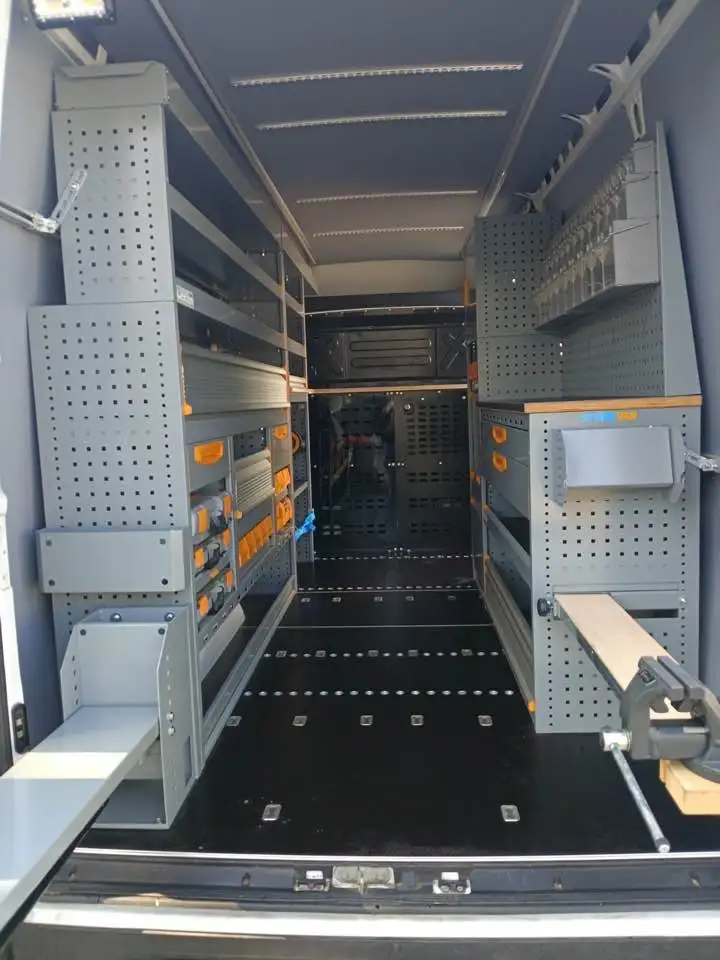 Iveco Daily 2021 — фото 15