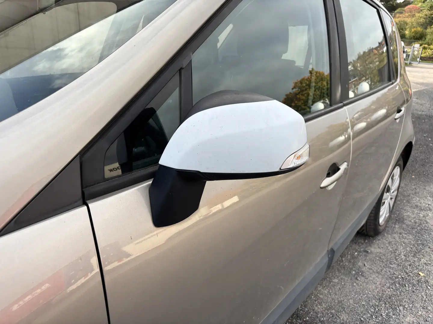 Renault Scenic III dCi 95 FAP eco2 problème joint de culasse - 2