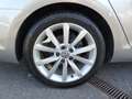Volkswagen Golf 1.6 TDI 105CH BLUEMOTION TECHNOLOGY FAP CARAT Gris - thumbnail 8