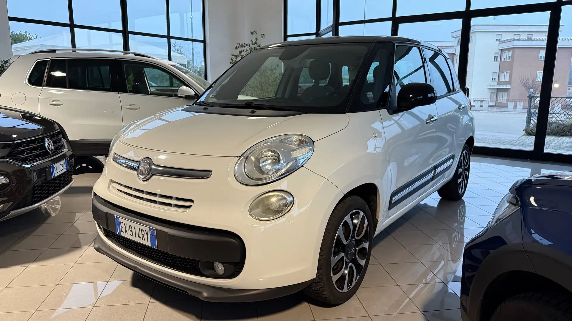 Fiat 500L 0.9 t.air Lounge 105cv oK NeoPatentati Blanc - 2
