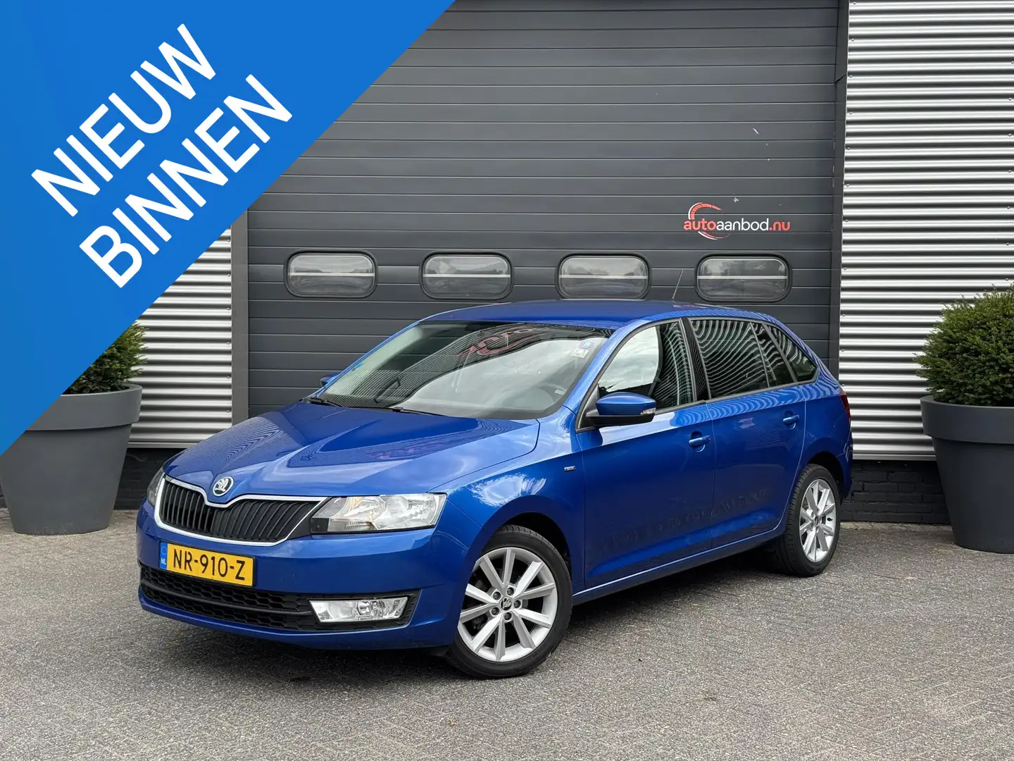Skoda Rapid/Spaceback 1.2 TSI Greentech Drive | Navigatie | Trekhaak | P Bleu - 1