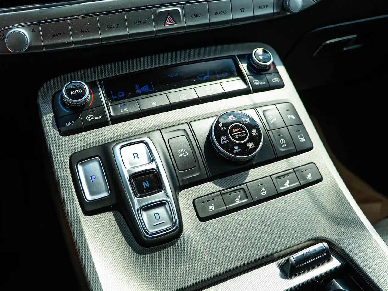 Hyundai PALISADE снимка Hyundai PALISADE