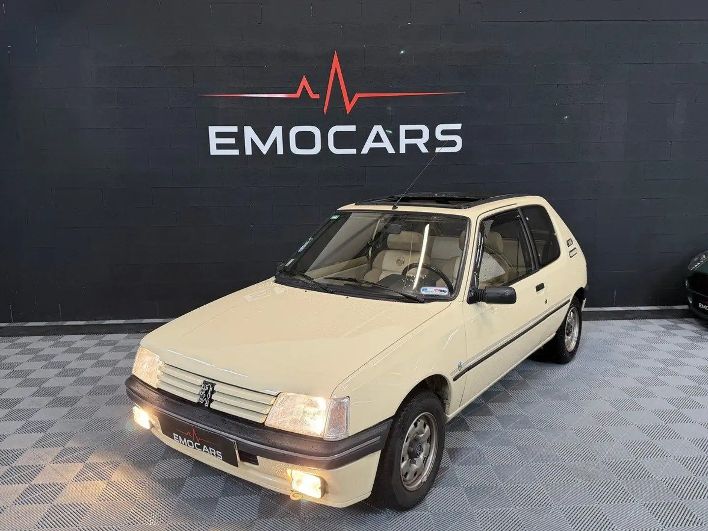 Peugeot 205 INDIANA 1.4 75ch Beige - 2