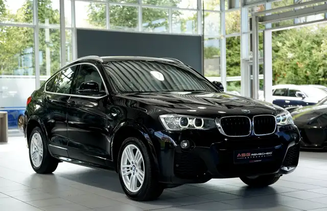 BMW X4 view 5