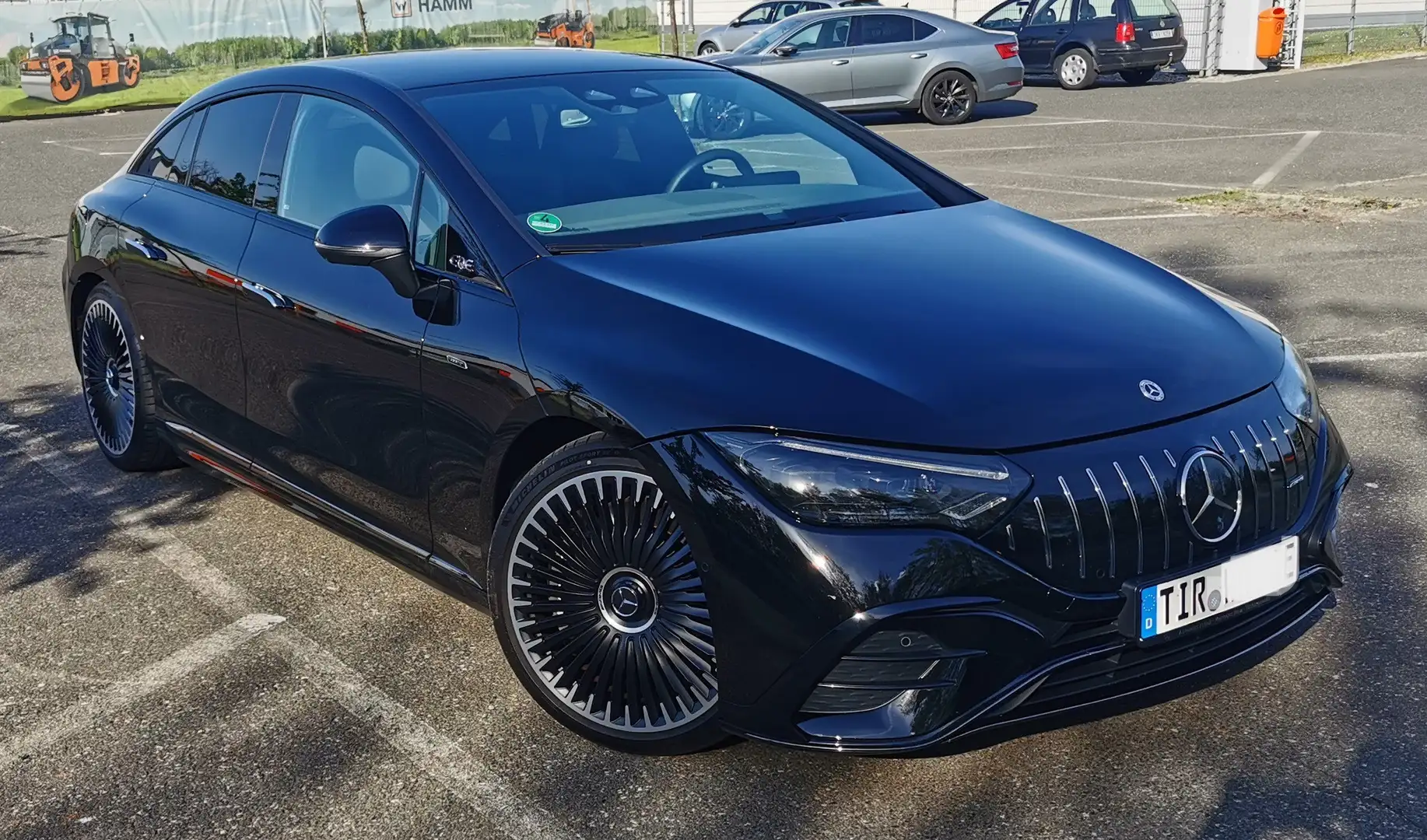 Mercedes-Benz EQE 43 AMG EQE 43 4Matic Černá - 1