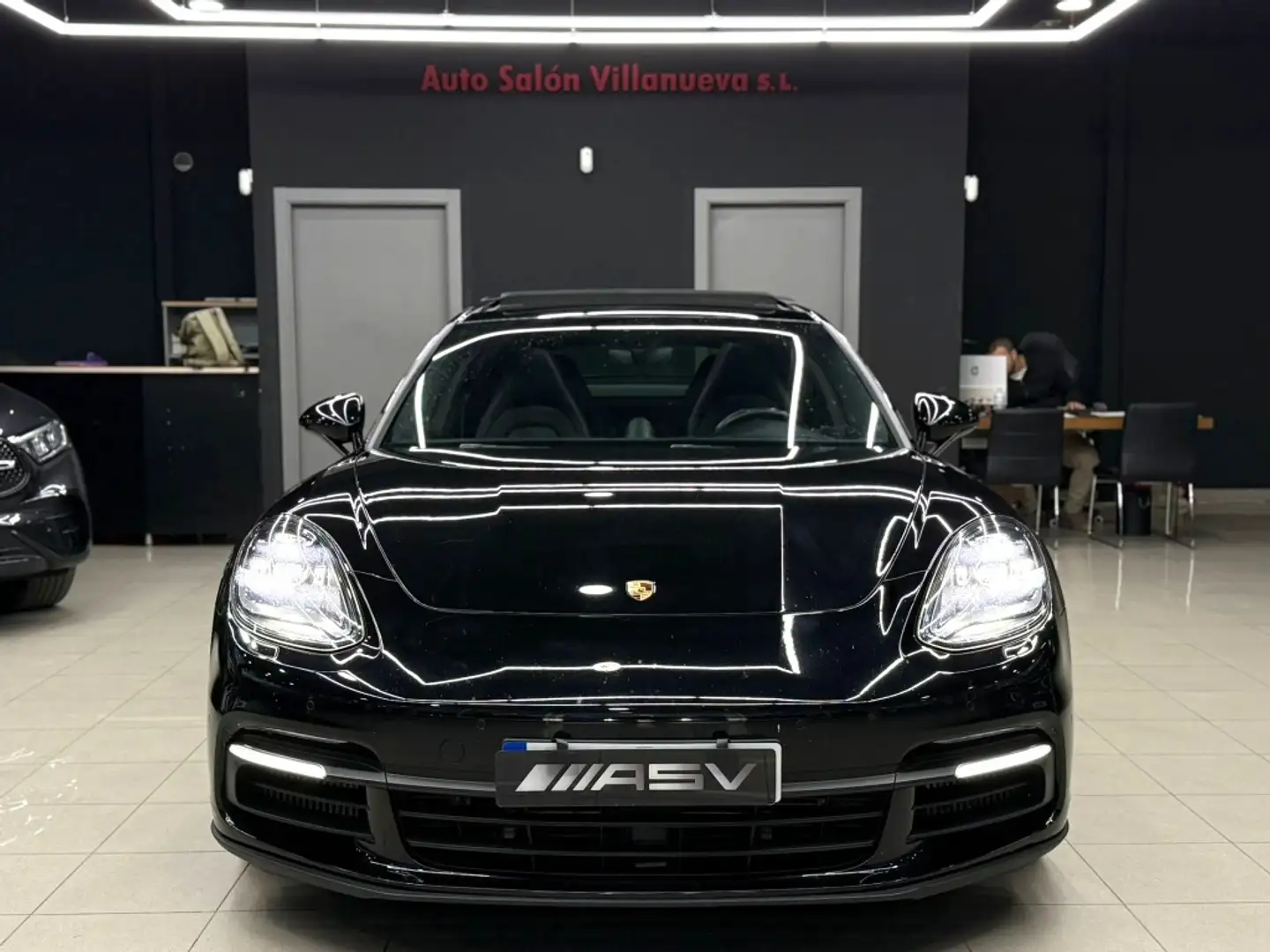 Porsche Panamera 4 e-Hybrid Negro - 2