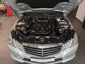 Mercedes-Benz E 200 CGI Avantg. AMG Line /Comand/Totw/2HD Silber - thumbnail 24