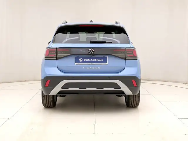Volkswagen T-Cross view 5