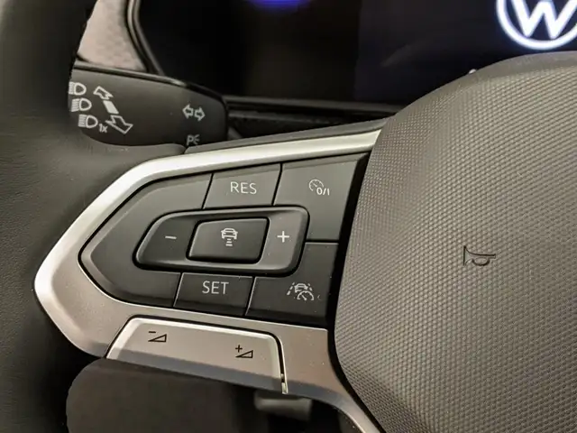 Volkswagen T-Cross view 10