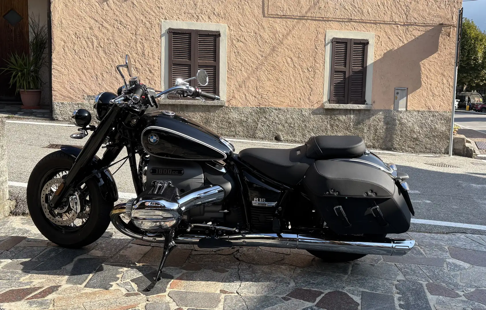 BMW R 18 Classic - 1