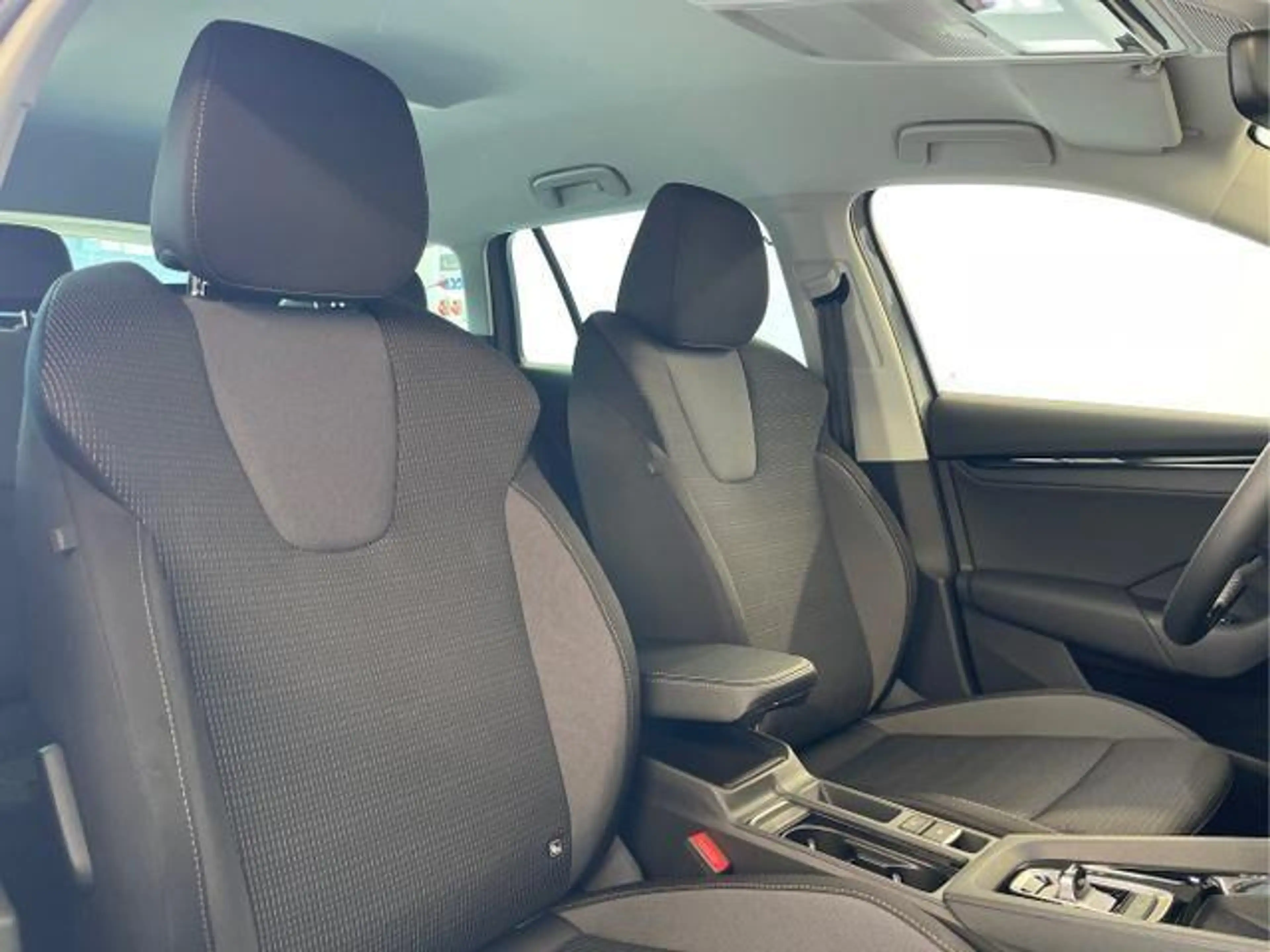 Skoda Octavia Combi Selection 150PS TDI DSG AHK+Kamera+GV4+ACC+T — photo 15