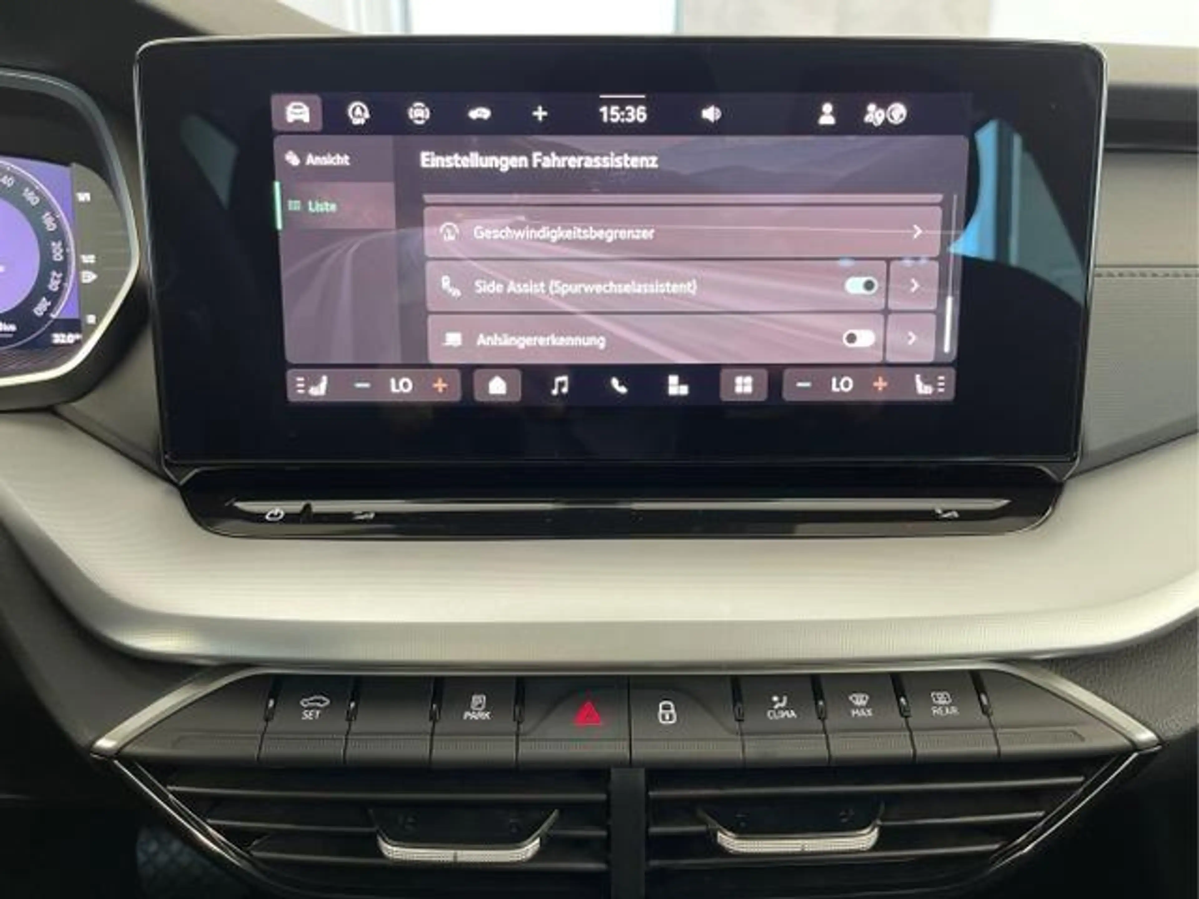 Skoda Octavia Combi Selection 150PS TDI DSG AHK+Kamera+GV4+ACC+T — photo 11
