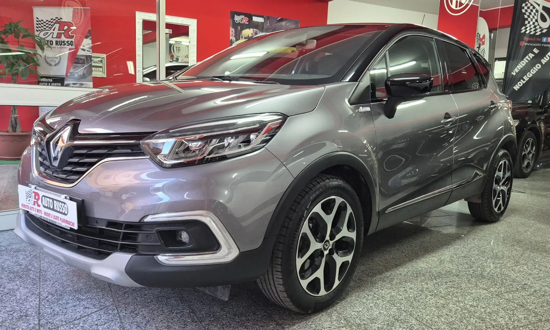 Renault Captur 1.5 dci Sport Edition 90cv - 2