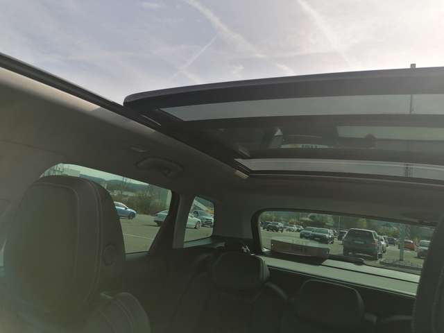 Imagine Skoda Karoq 2.0 TDI SCR 4x4 DSG Style