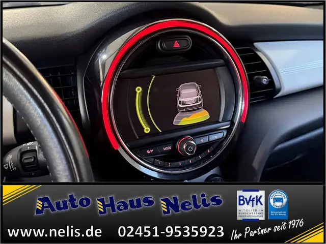 Mini Cooper Cooper view 15