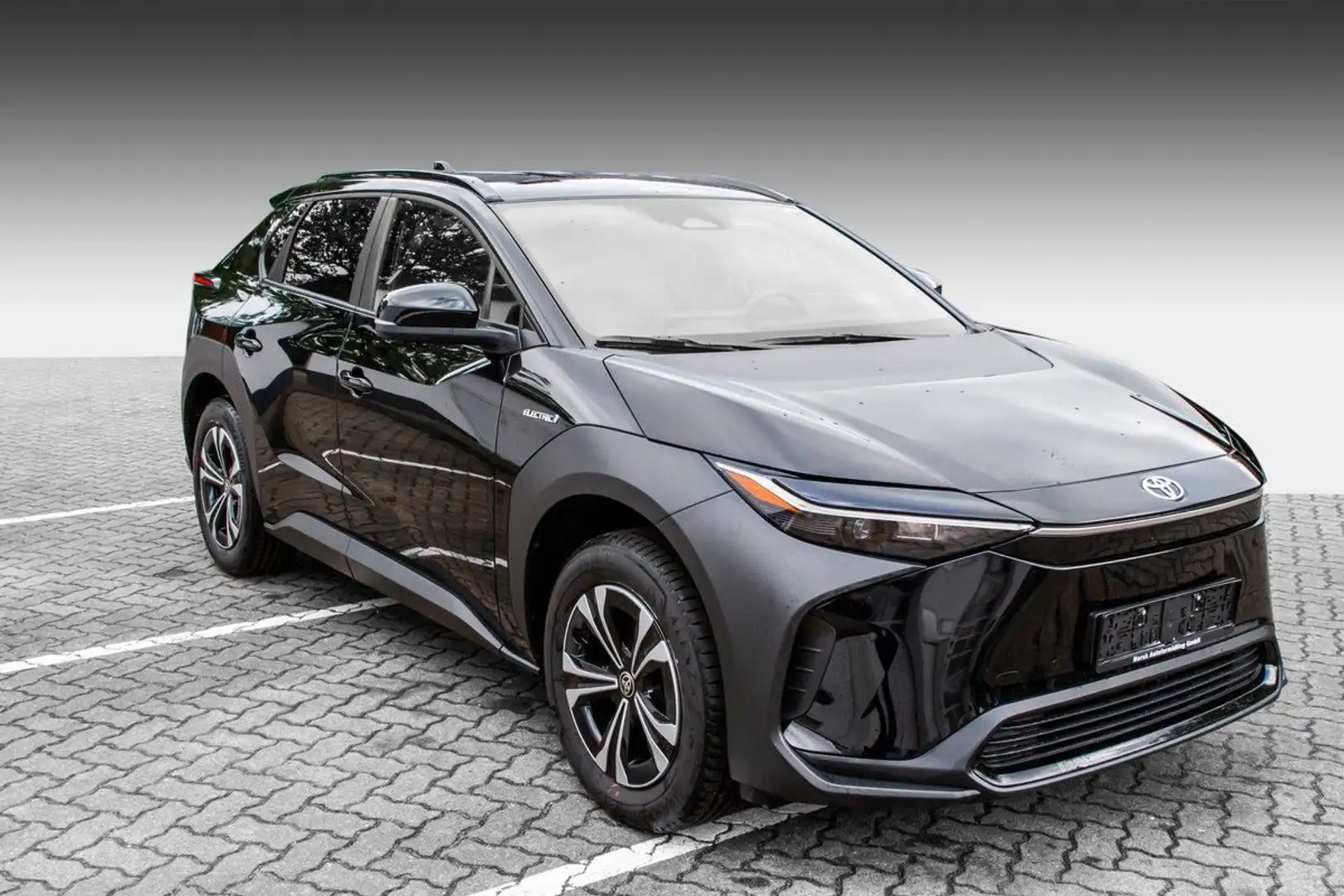 Toyota bZ4X 71,4 kWh 150kW Comfort-Paket Wärmepumpe Schwarz - 1