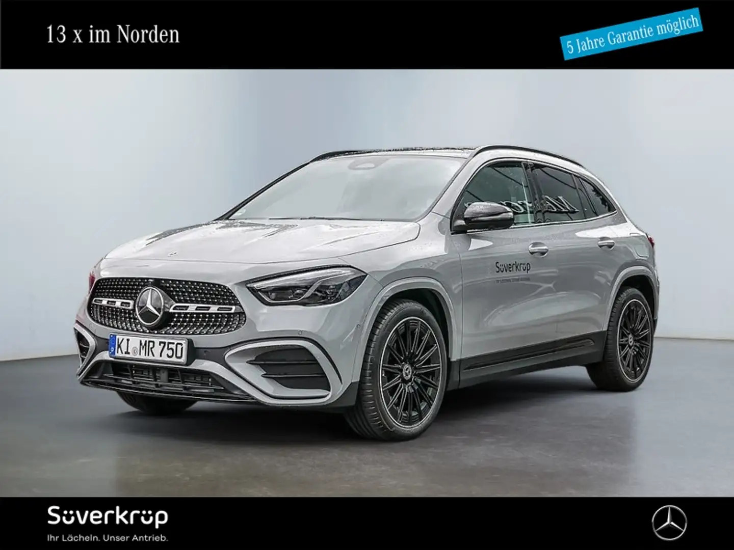 Mercedes-Benz GLA 200 AMG NIGHT SPUR DISTR PANO AHK 360 PDC Grau - 1