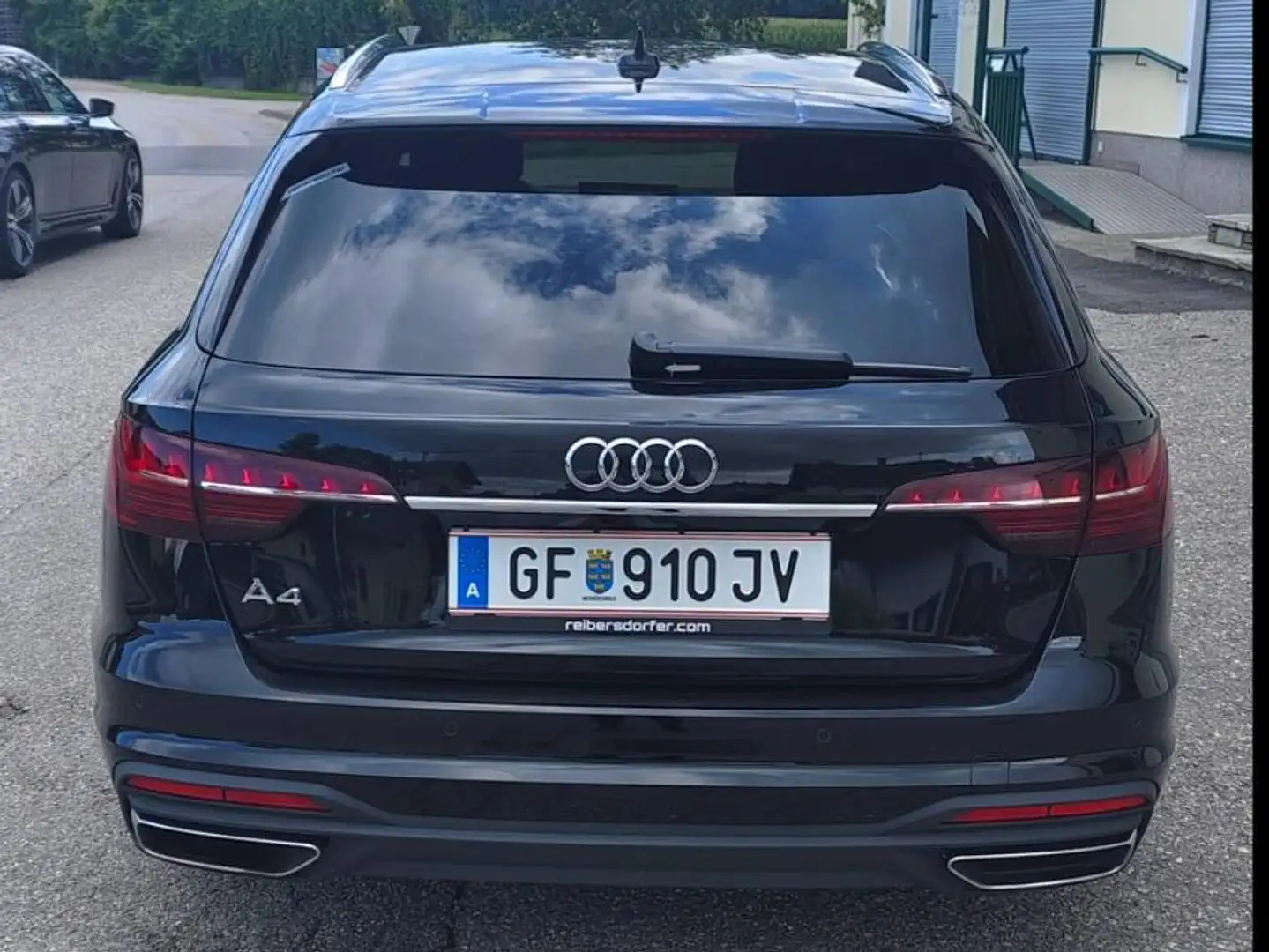 Audi A4 A4 Avant 35 TDI advanced S-tronic advanced Schwarz - 2