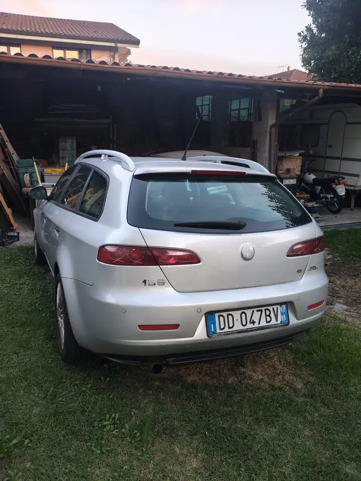 Alfa Romeo 159
