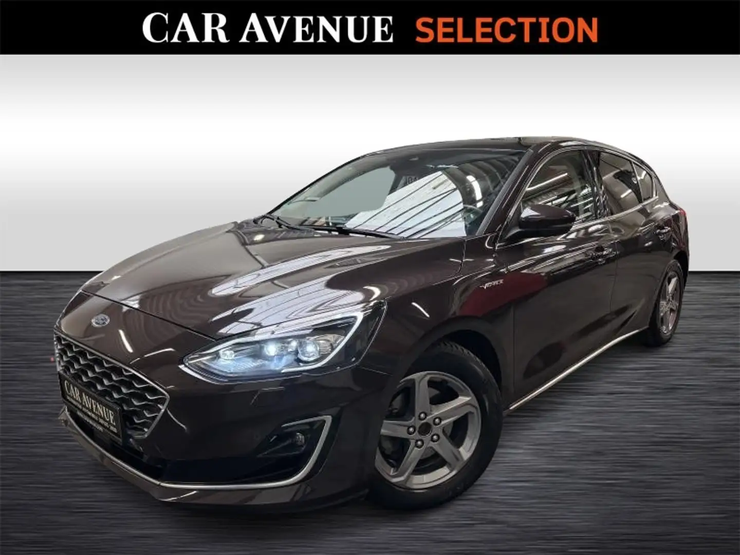Ford Focus Vignale Paars - 1