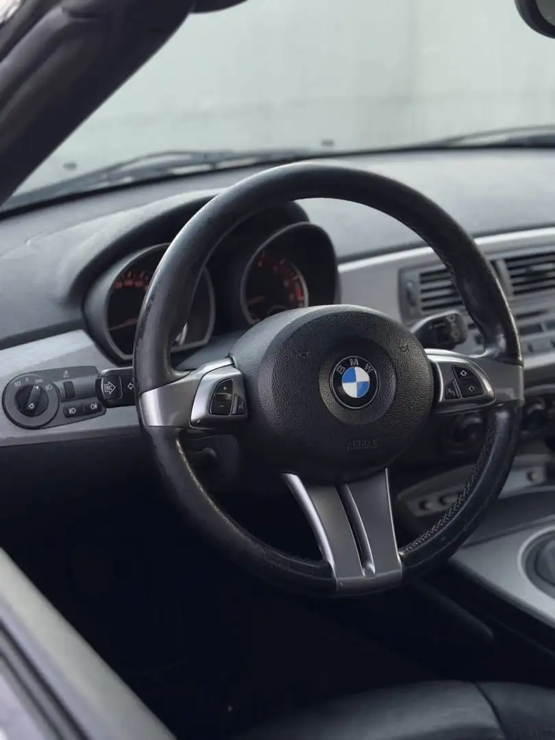 BMW Z4 2.2i - 2