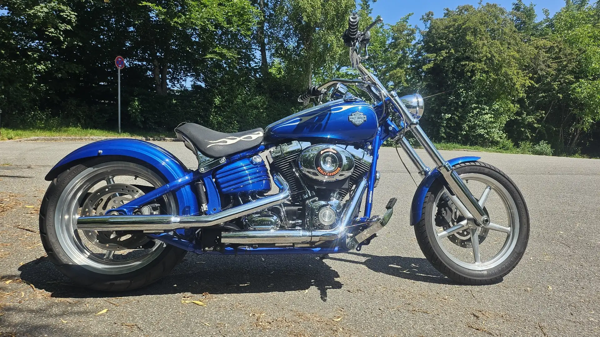 Harley-Davidson Rocker C Bleu - 1