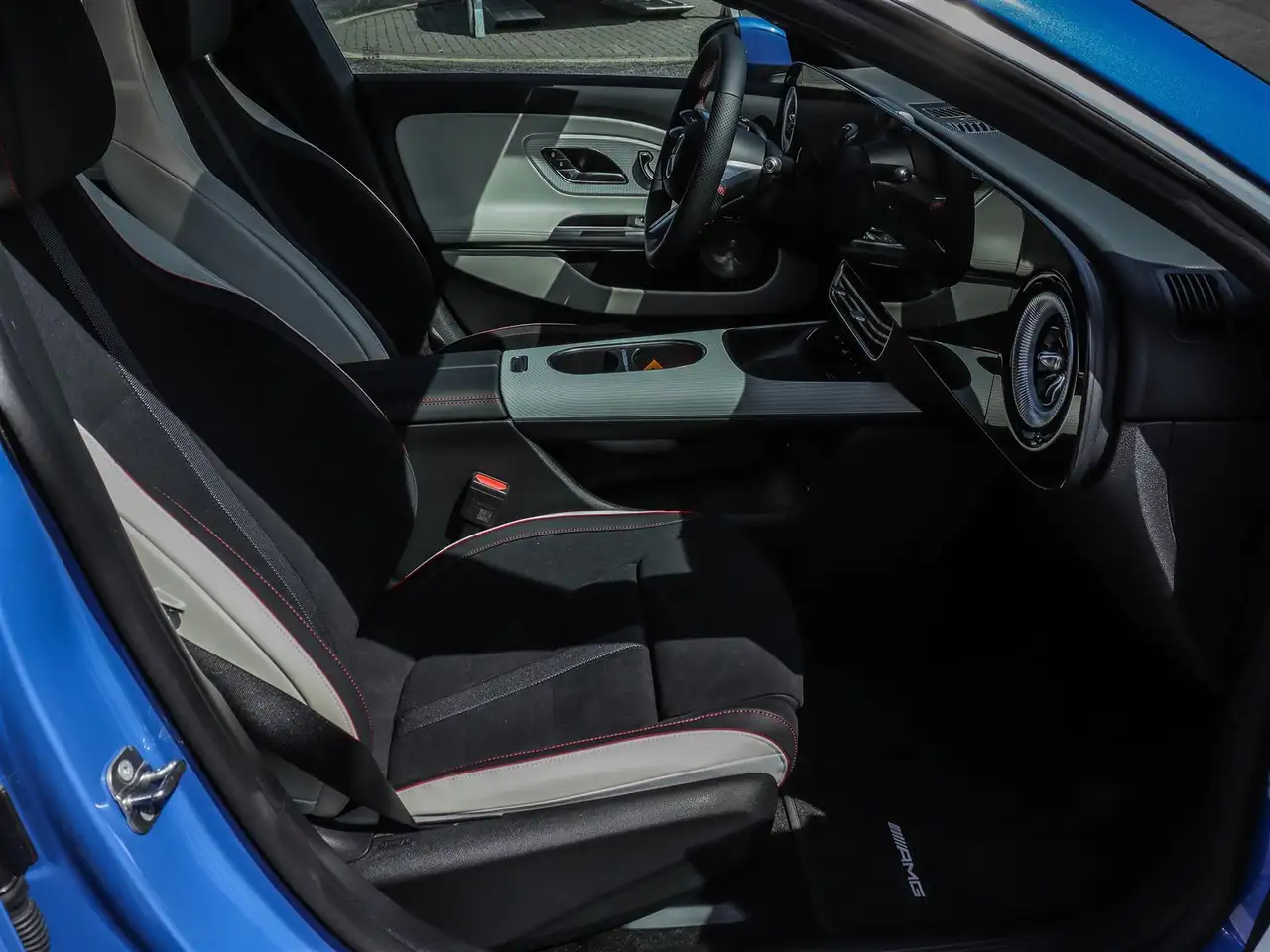 Mercedes-Benz CLA fotografie Mercedes-Benz CLA