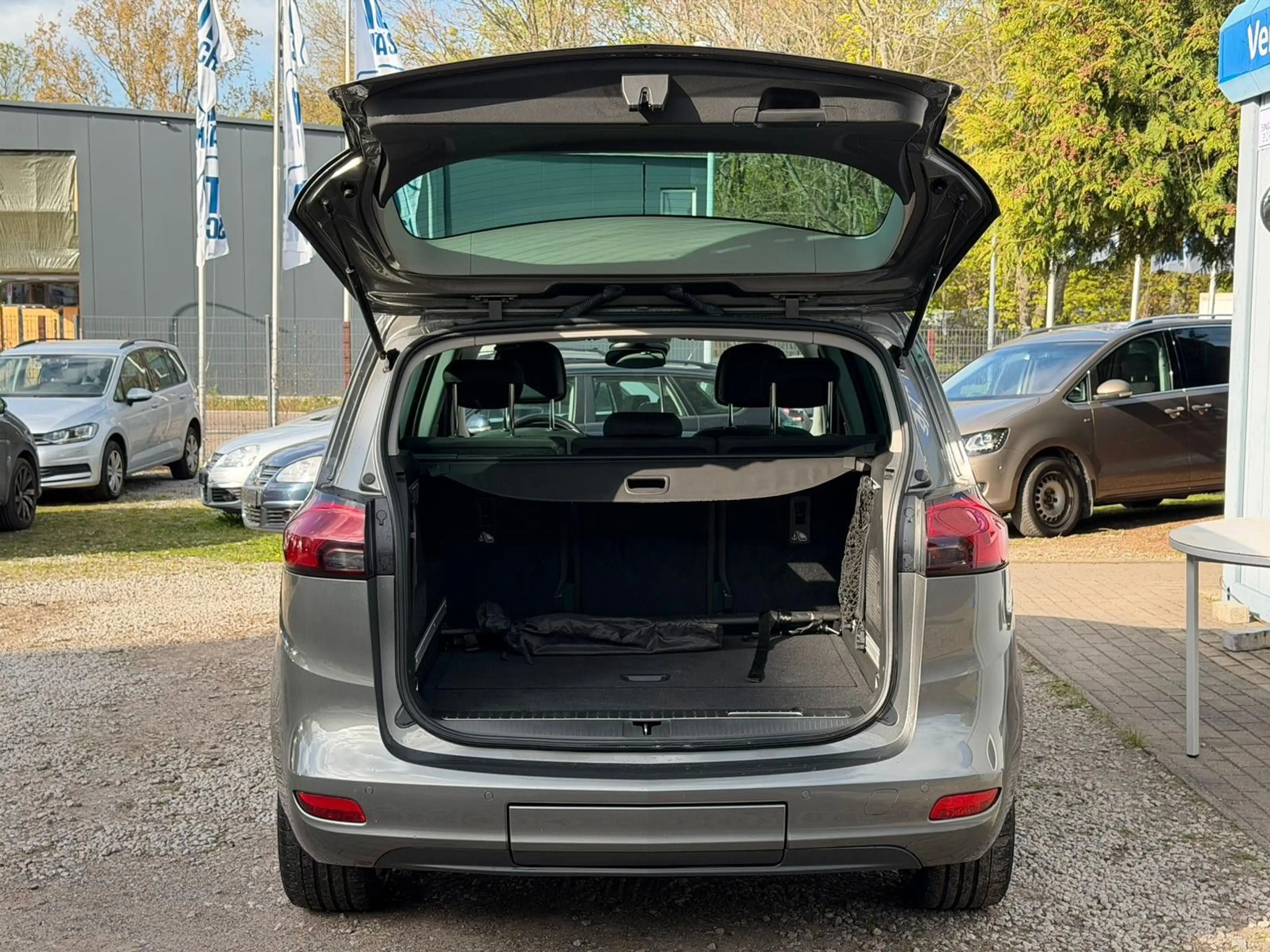 Opel Zafira Tourer 1.4 Turbo Active*1.Hand*Xenon*Temp — photo 9