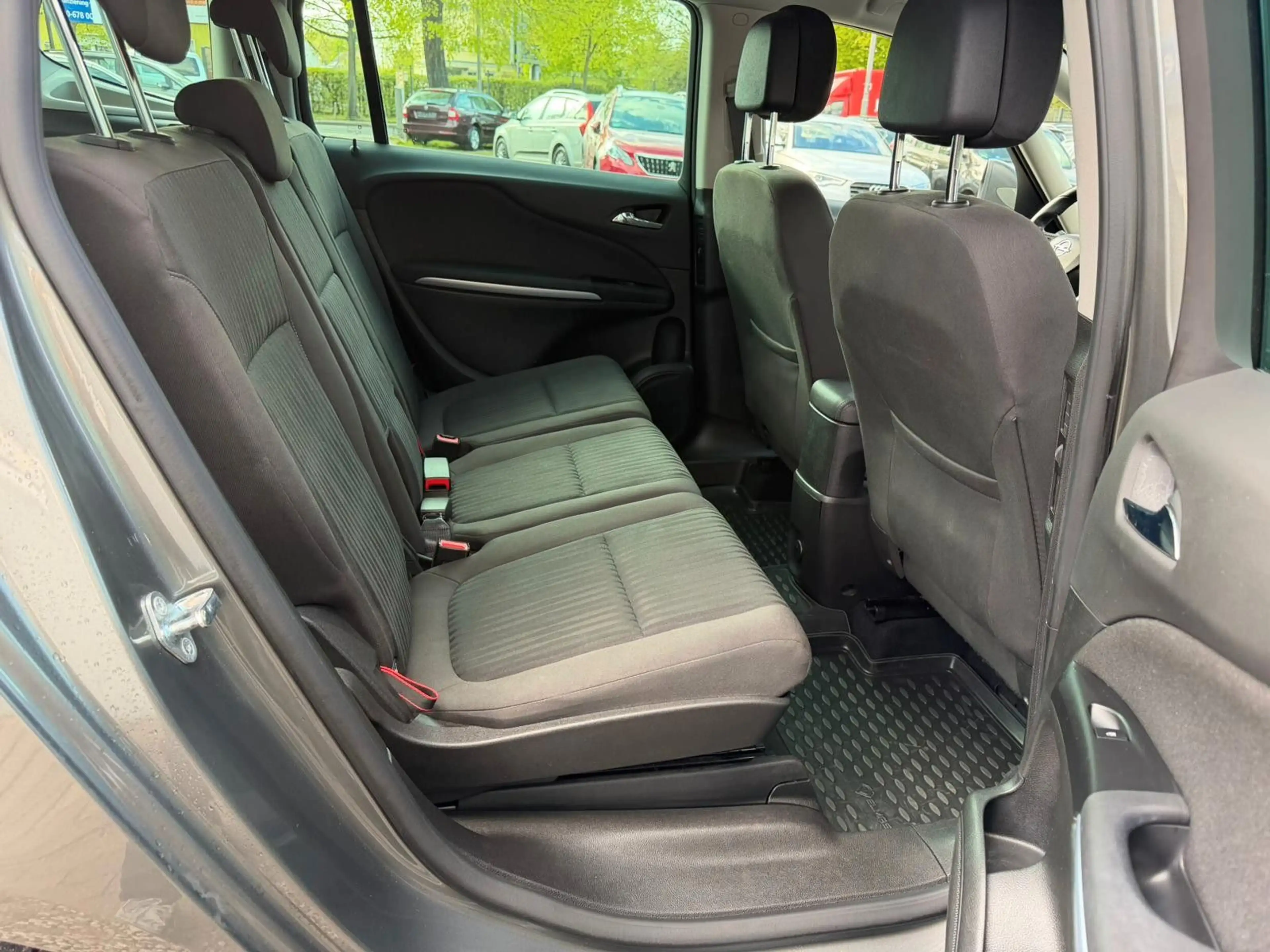 Opel Zafira Tourer 1.4 Turbo Active*1.Hand*Xenon*Temp — photo 15