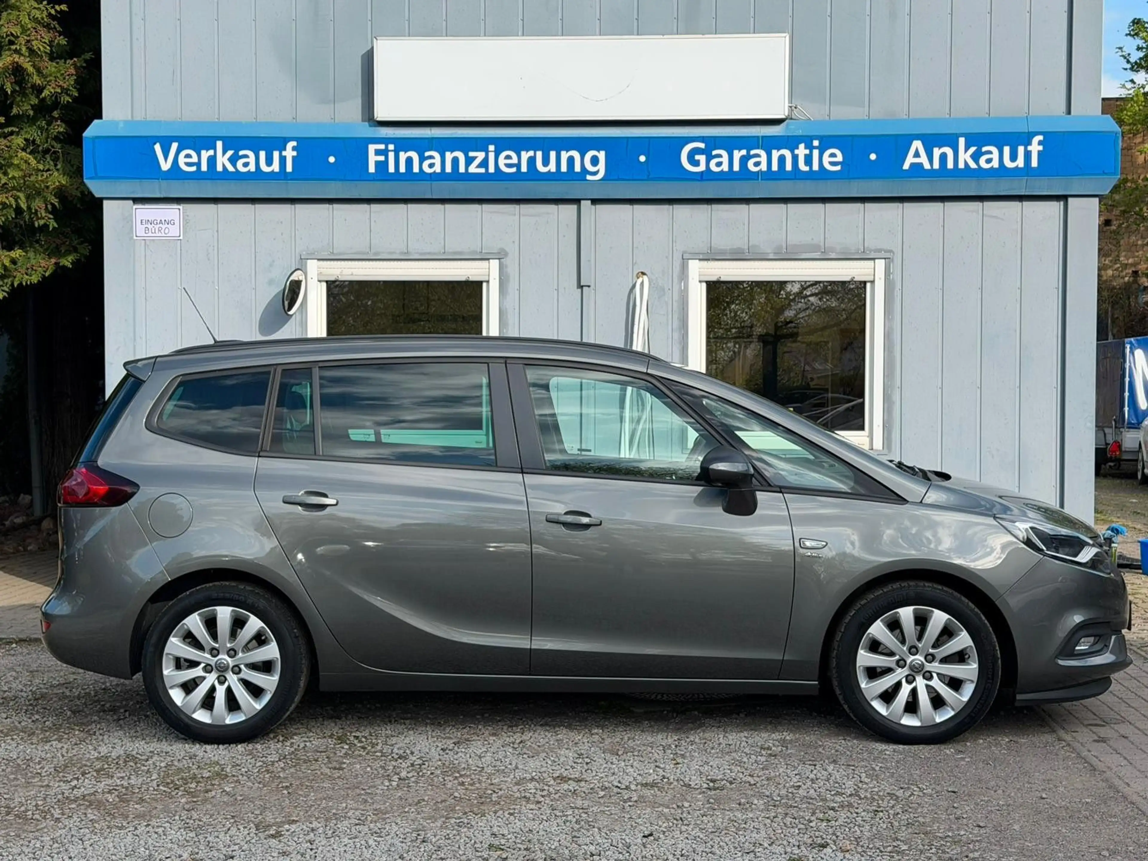 Opel Zafira Tourer 1.4 Turbo Active*1.Hand*Xenon*Temp — photo 2