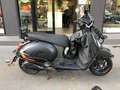 Vespa GTS Super Sport Zwart - thumbnail 2