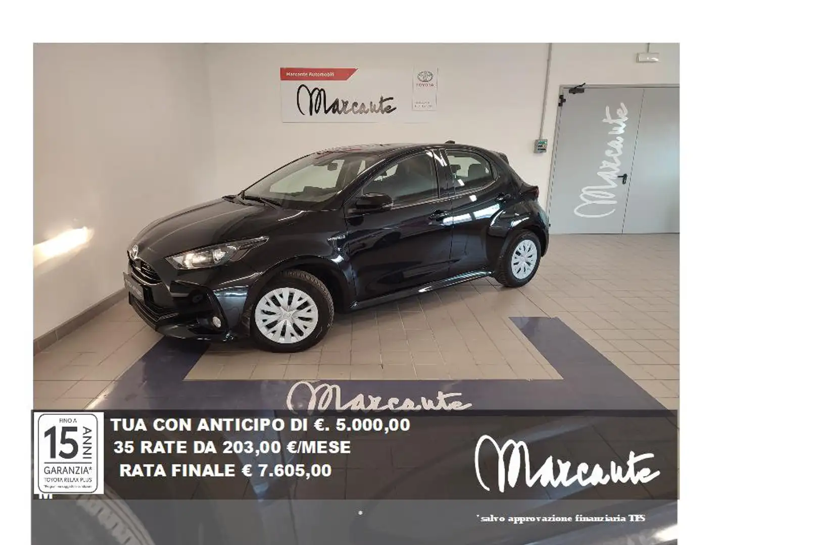 Toyota Yaris 1.5 Hybrid 5 porte Active Nero - 1