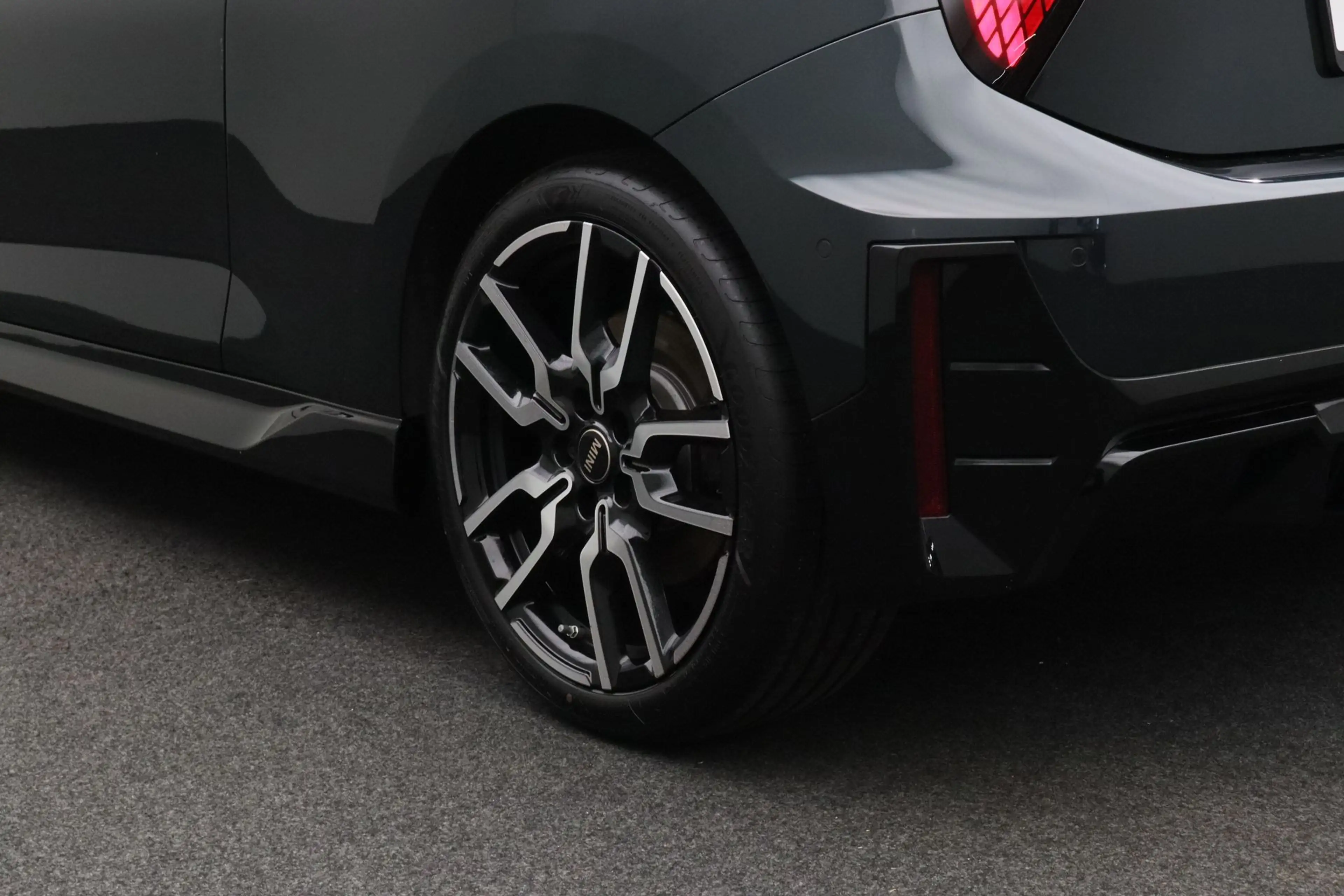 MINI John Cooper Works 3-Deurs SE Cooper M 54.2 kWh | Panoramadak | Stoel — photo 4