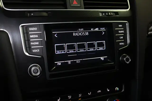 Volkswagen Golf view 22