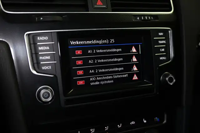 Volkswagen Golf view 25