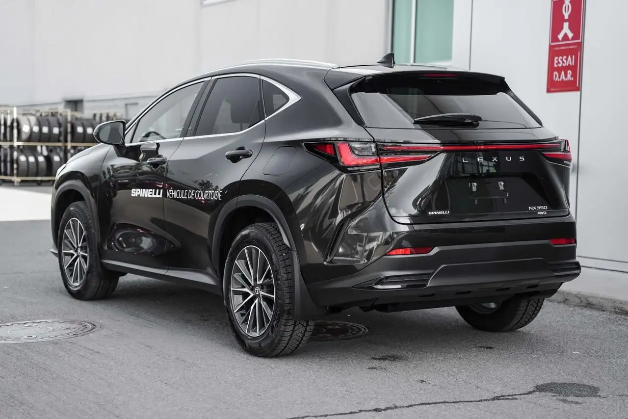 Lexus NX снимка Lexus NX