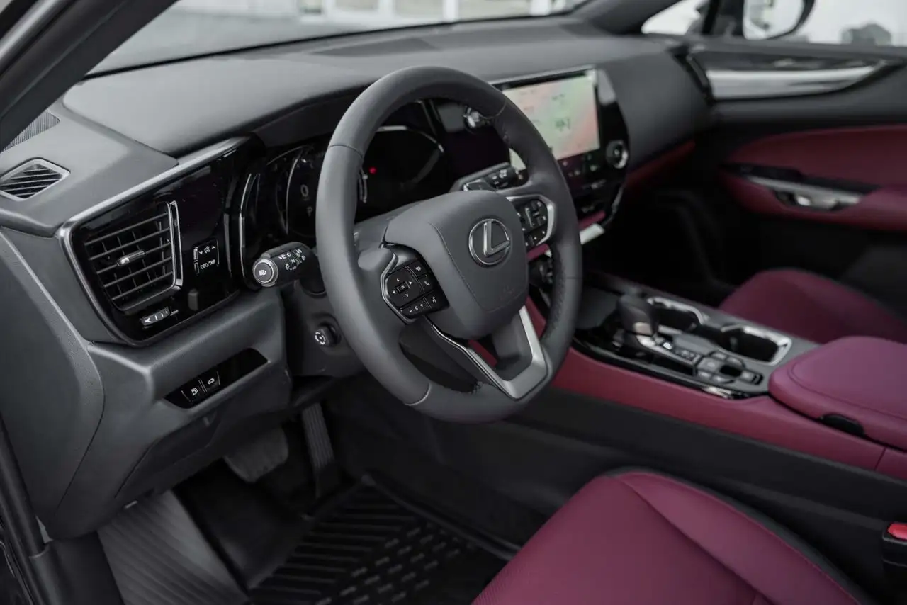 Lexus NX снимка Lexus NX