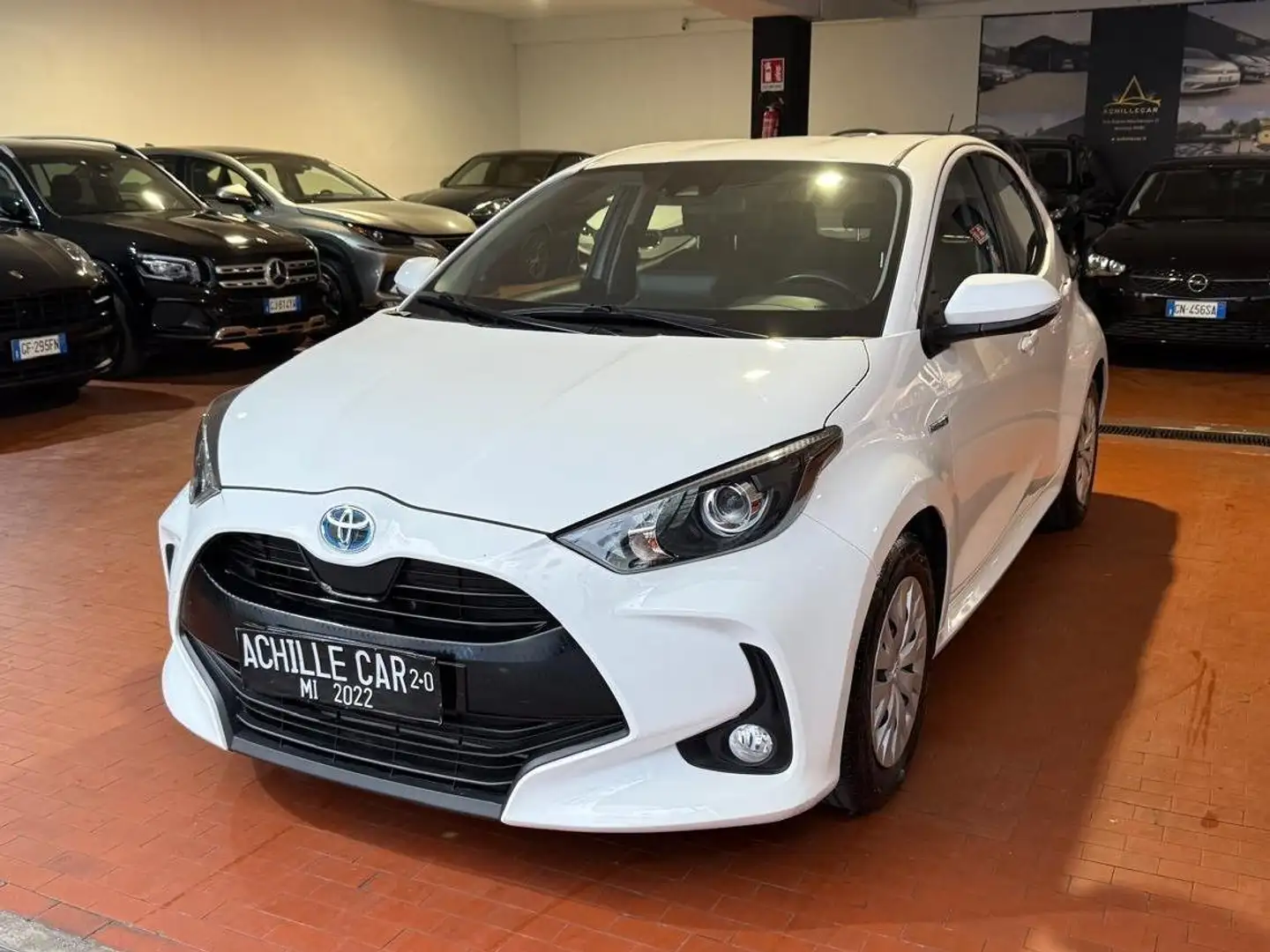 Toyota Yaris 1.5 hybrid Business *PREZZO REALE* Blanc - 1