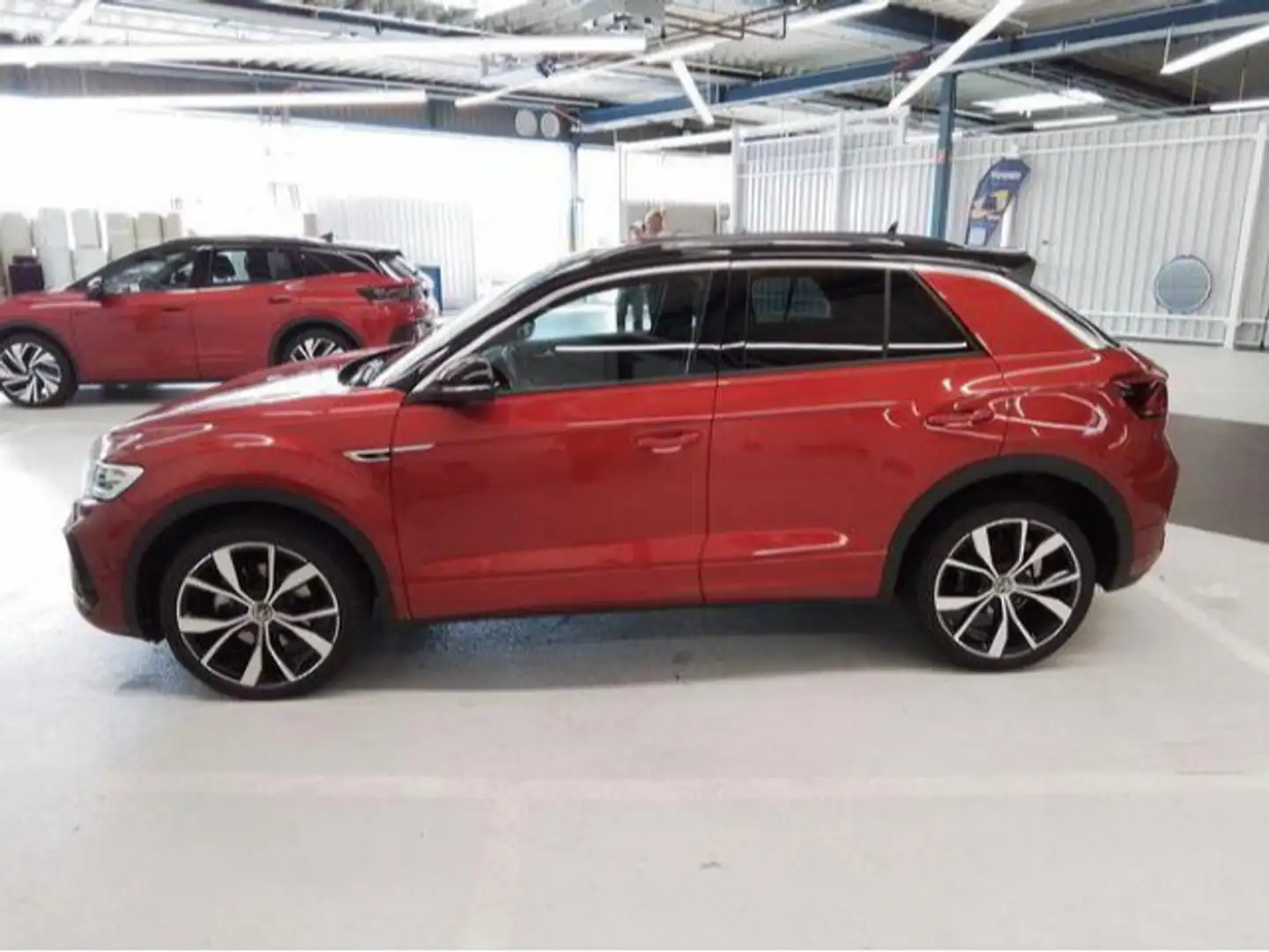 Volkswagen T-Roc 2.0 TSI DSG 4Motion R-Line Navi IQ-Light D Rot - 1