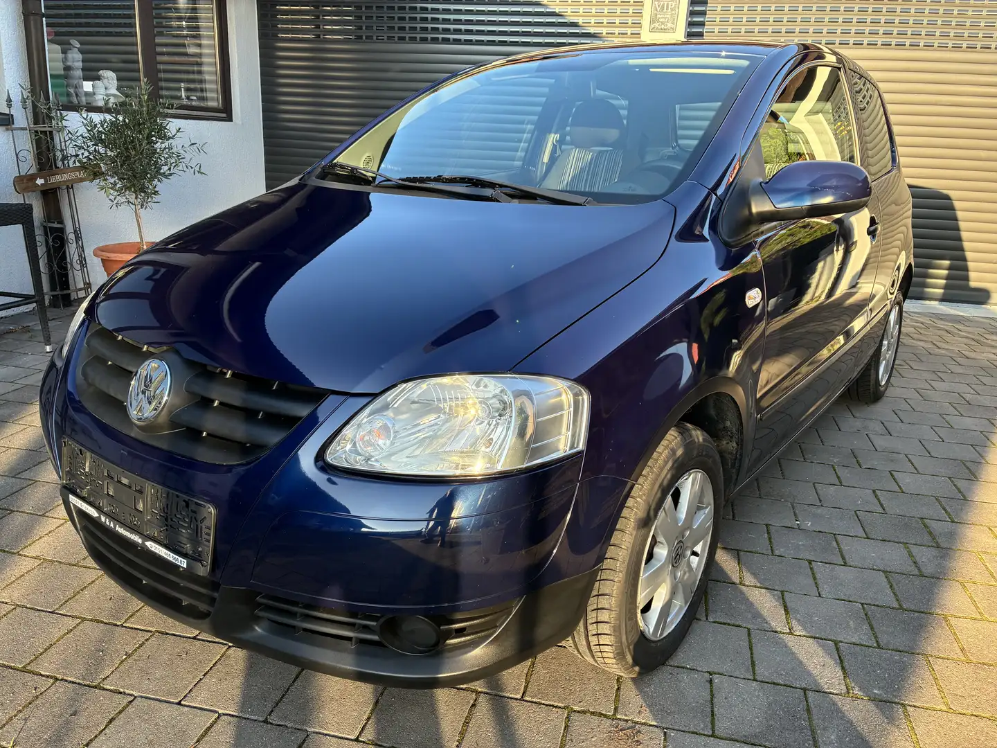 Volkswagen Fox Basis Blau - 2