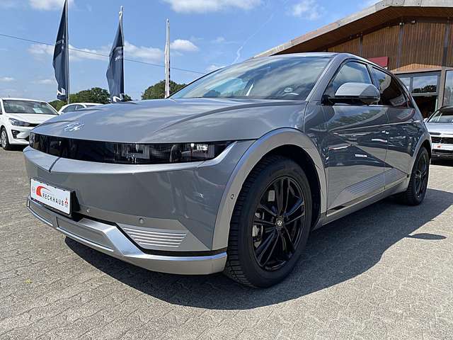 Hyundai IONIQ 5 Uniq Elektro 77kw 4WD inkl. 19Zoll WKR Klima Navi