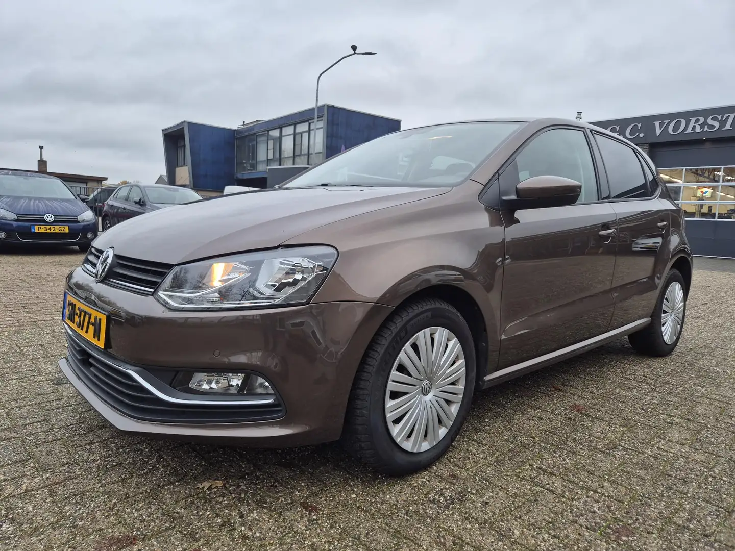 Volkswagen Polo 1.2 TSI Comfortline navigatie automaat Brun - 2