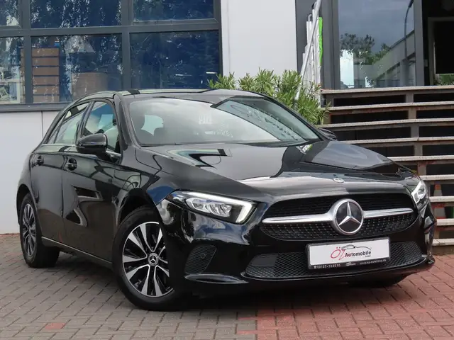 Mercedes-Benz A 180 d Advanced Leder Sitzheizung Klimaauto. LED