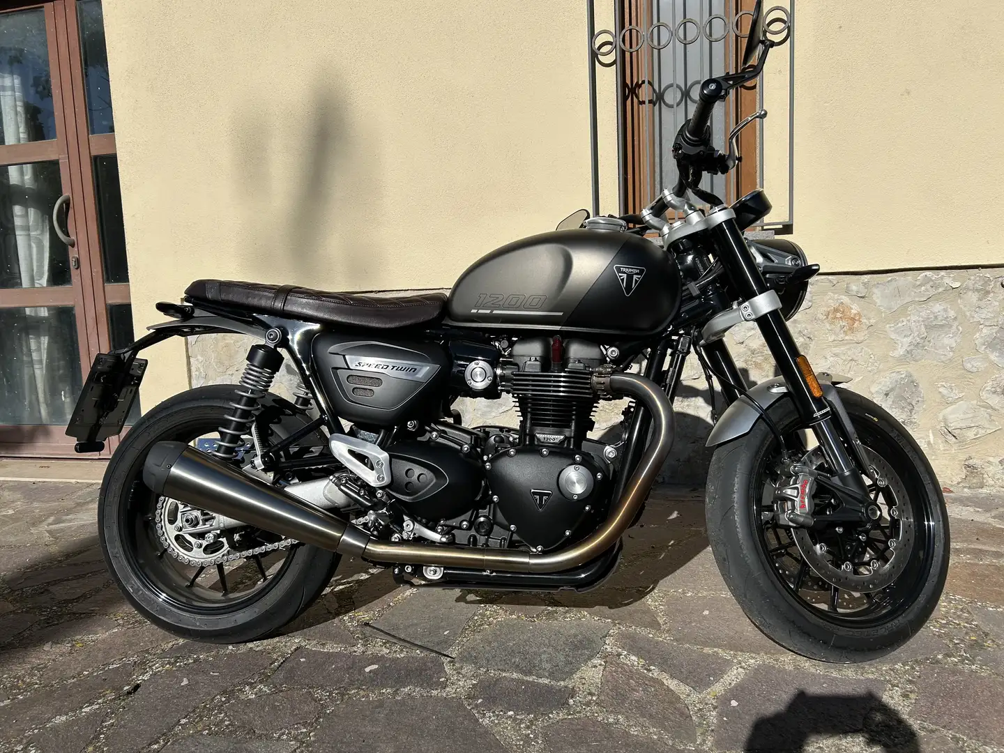 Triumph Speed Twin 1200 - 1